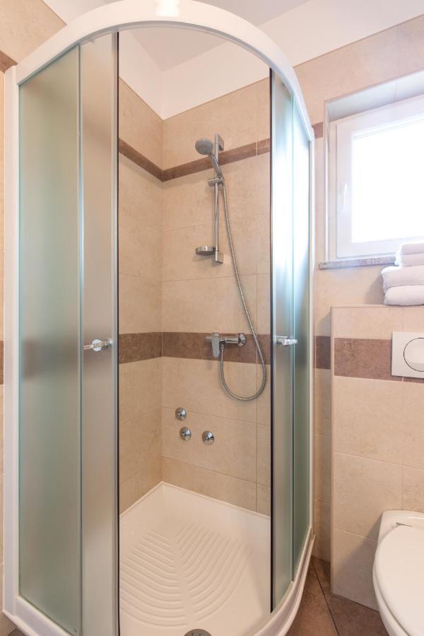 Apartmani Laura Krk Krk Town Εξωτερικό φωτογραφία