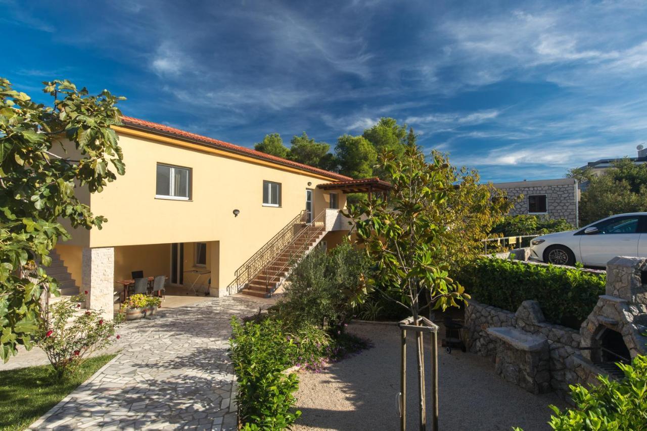 Apartmani Laura Krk Krk Town Εξωτερικό φωτογραφία