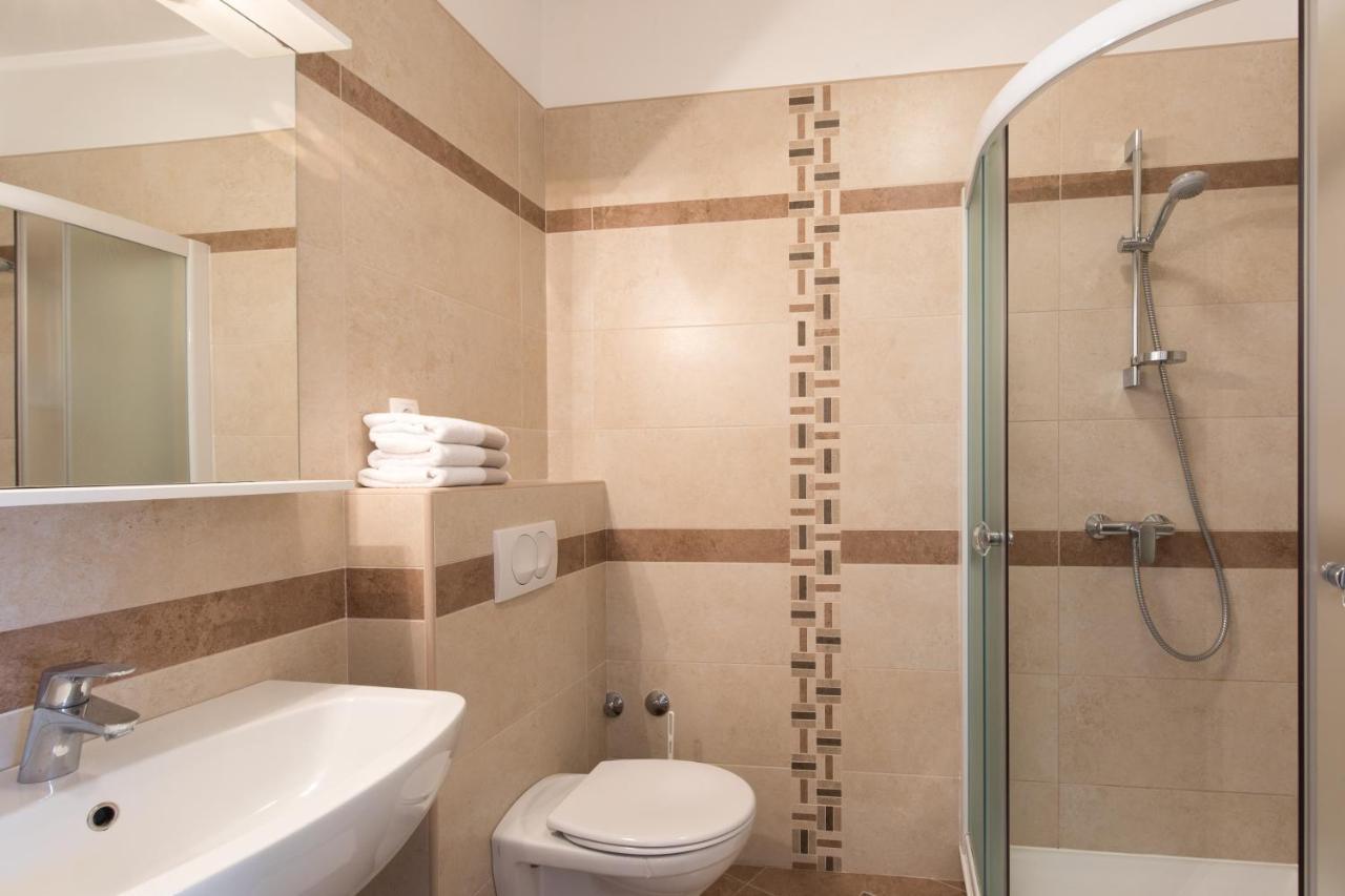 Apartmani Laura Krk Krk Town Εξωτερικό φωτογραφία