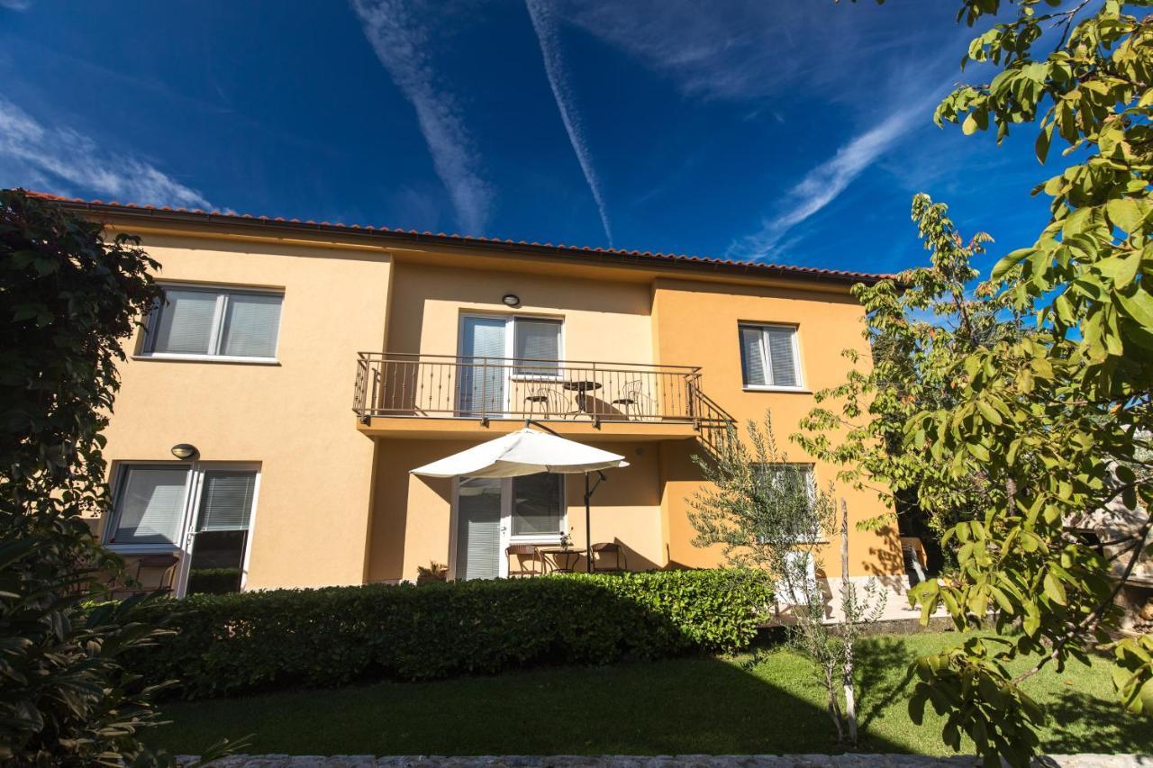 Apartmani Laura Krk Krk Town Εξωτερικό φωτογραφία
